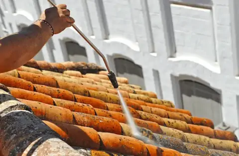 Nettoyage de toitures - Amblainville